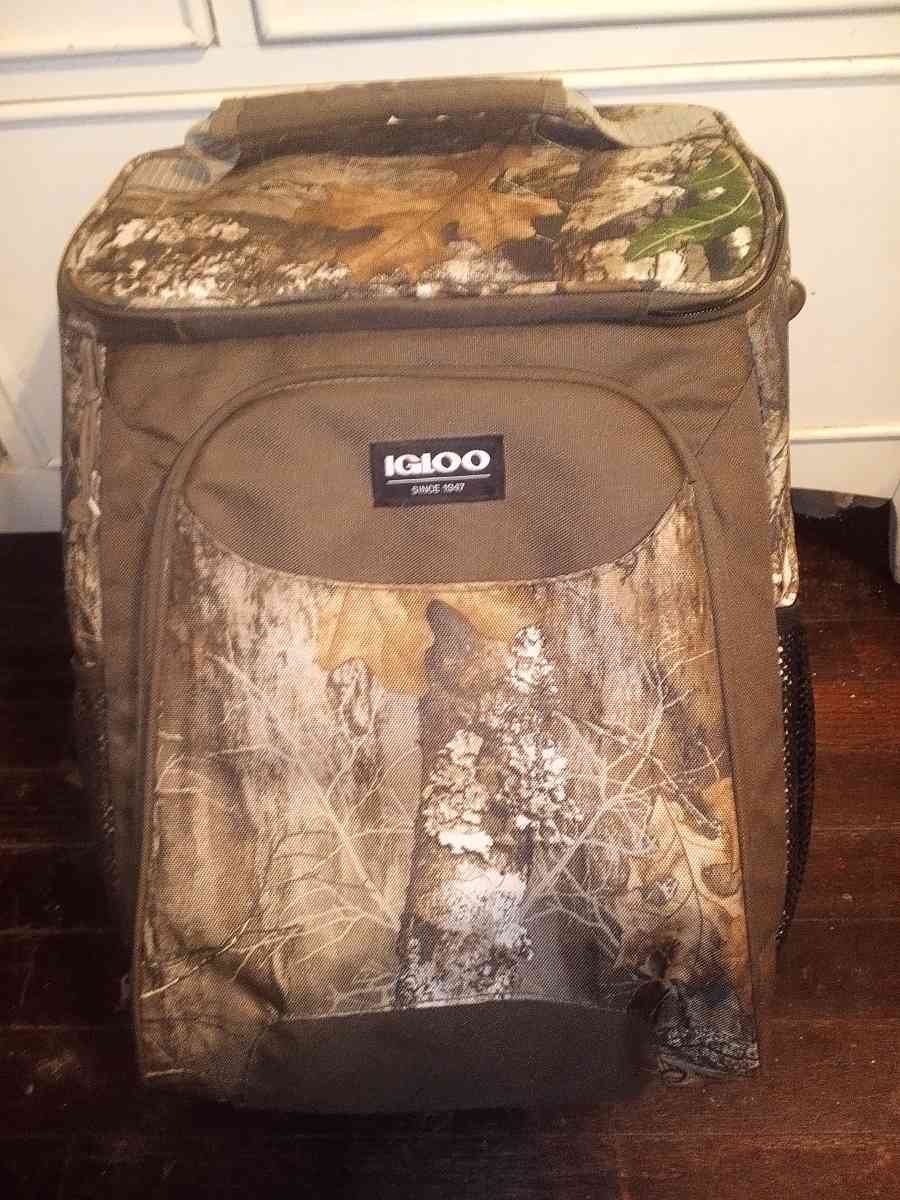 HEAVY DUTY BACKPACK ICE CHEST - Little Rock, Arkansas