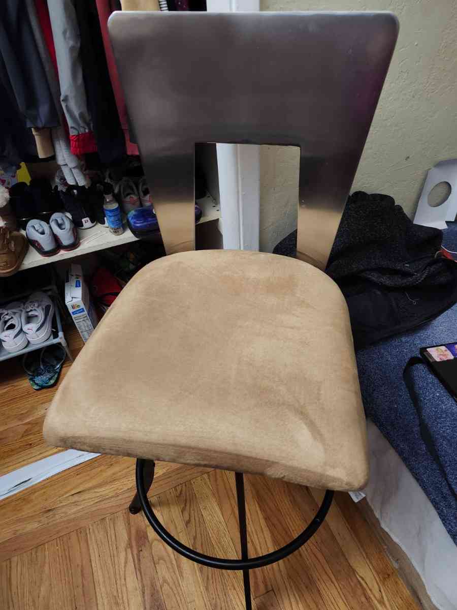 chair - San Jose, California