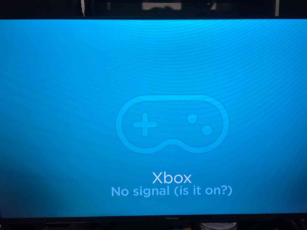 40inch roku tv w remote legs and power cord - Gainesville, Florida