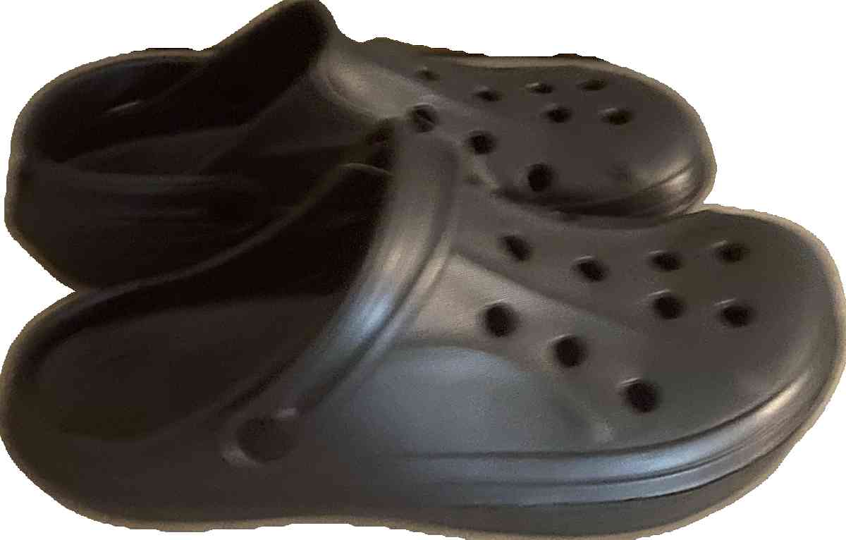 Crocs - Buda, Texas - FleaMarketBay