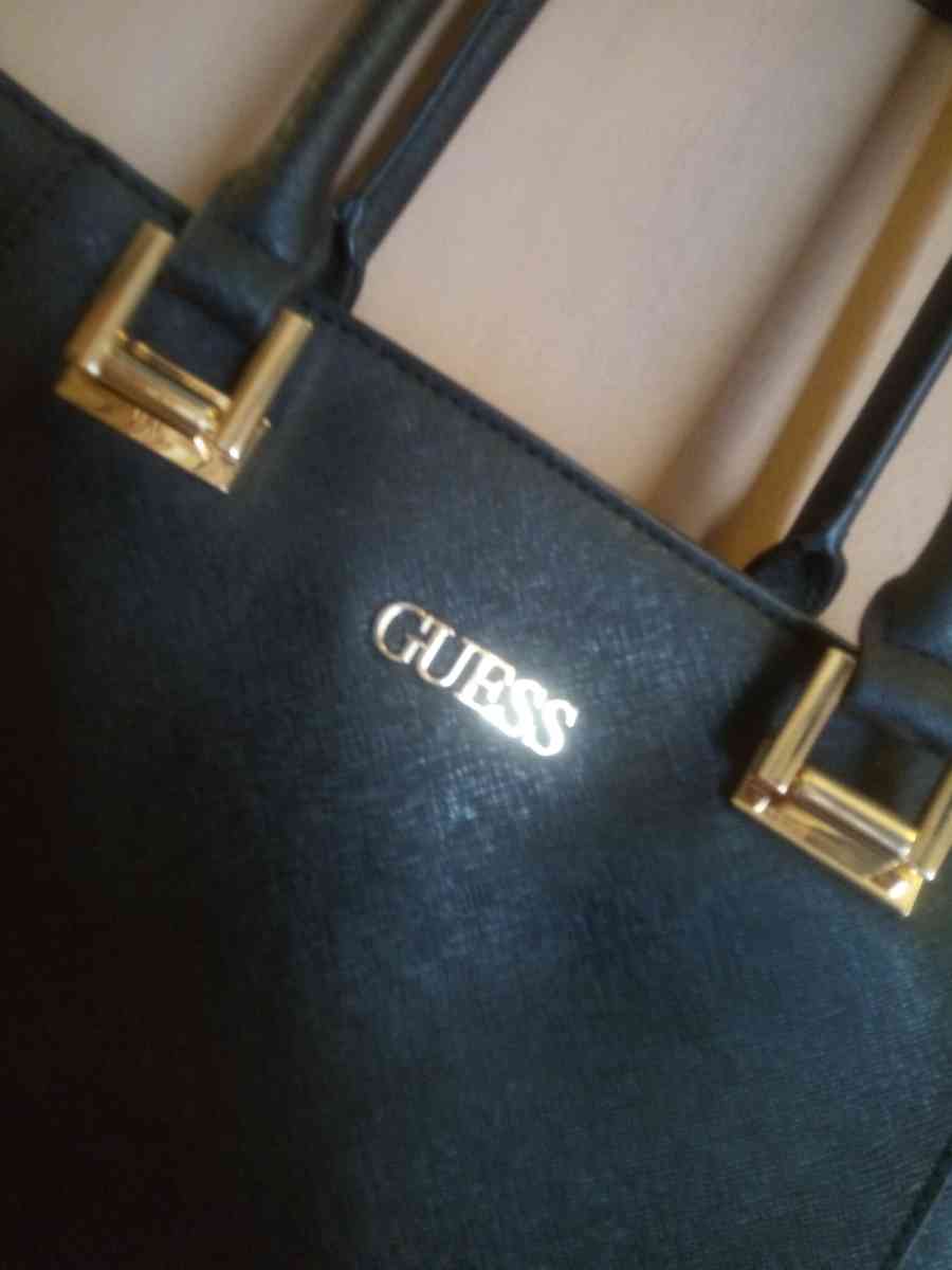 GUESS handbag brand new - New York, New York - FleaMarketBay