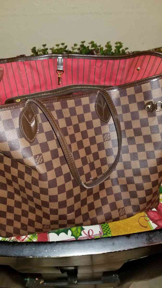 Louis Vuitton Brown Damier GM Canvas Tote - Ontario, California - FleaMarketBay