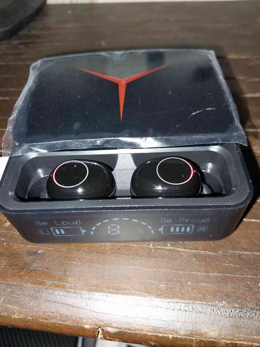 True Wireless Earbuds - Charlotte, North Carolina