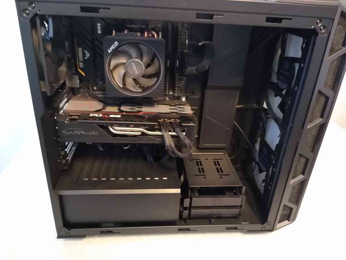 gaming PC - Redford, Michigan - FleaMarketBay