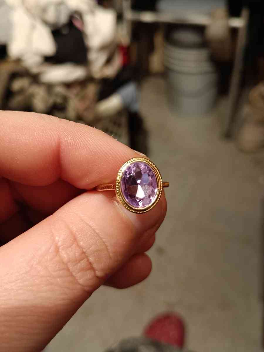 Ladys rings - Lake City, Florida - FleaMarketBay