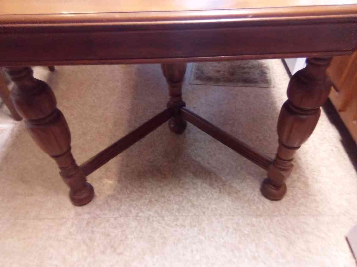 kitchen table set real Wood 5 chairs included - Mid Florida, Florida - FleaMarketBay