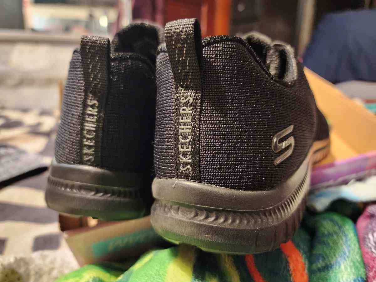 Memory Foam Sketchers - Grandy, Minnesota