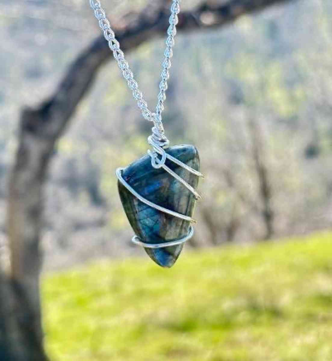 Handmade wire wrapped labaradorite pendant - Tehachapi, California - FleaMarketBay