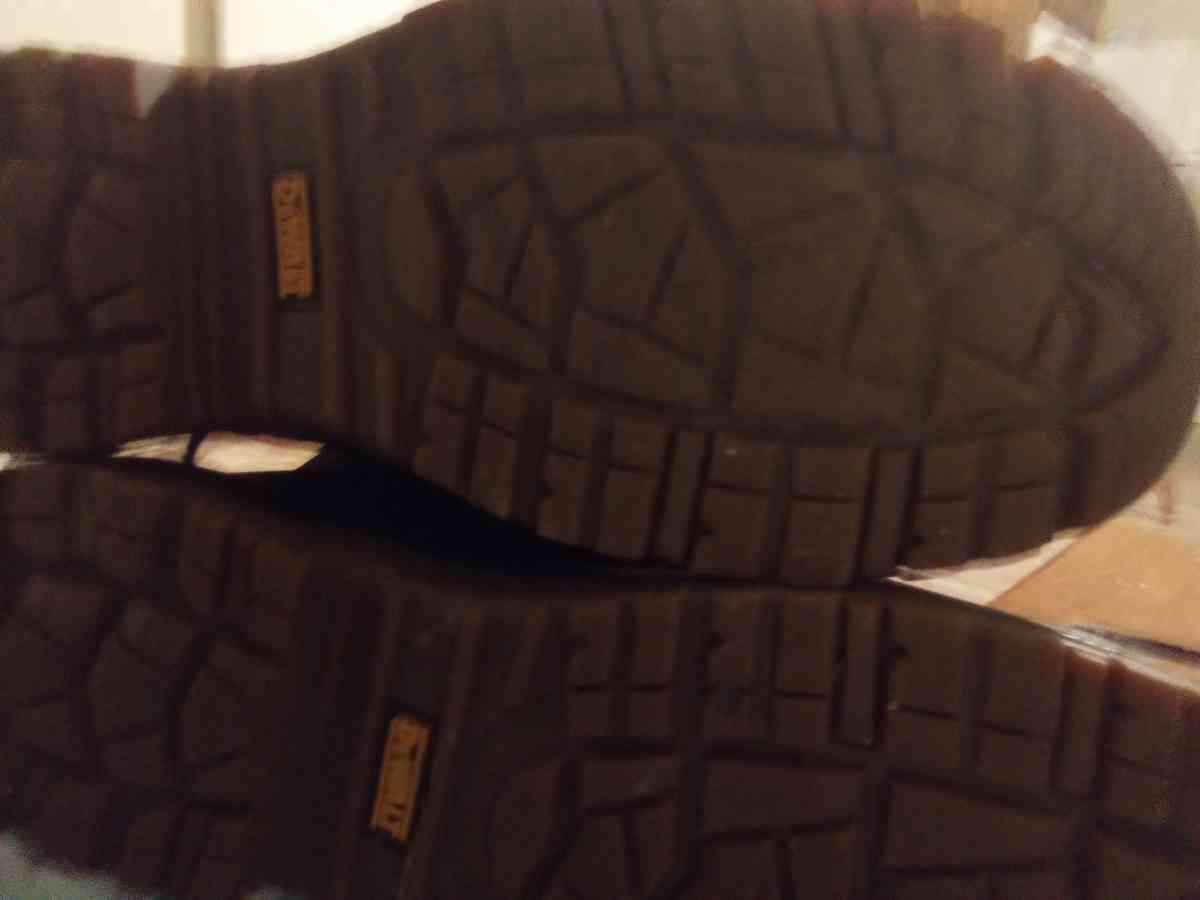 DeWalt work Boots size 12 - Wilkesboro, North Carolina