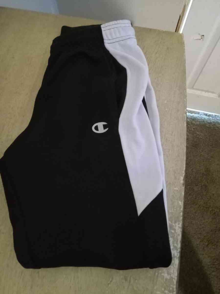 Mens Small Champion Fleece Joggers - Croydon, Pennsylvania - FleaMarketBay