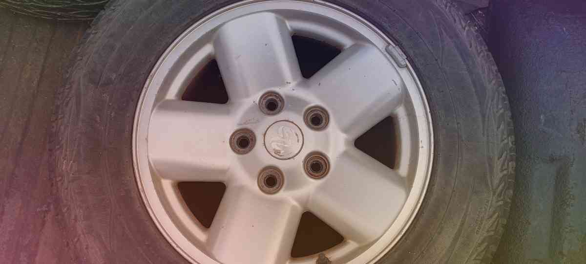 tires - Elgin, Illinois