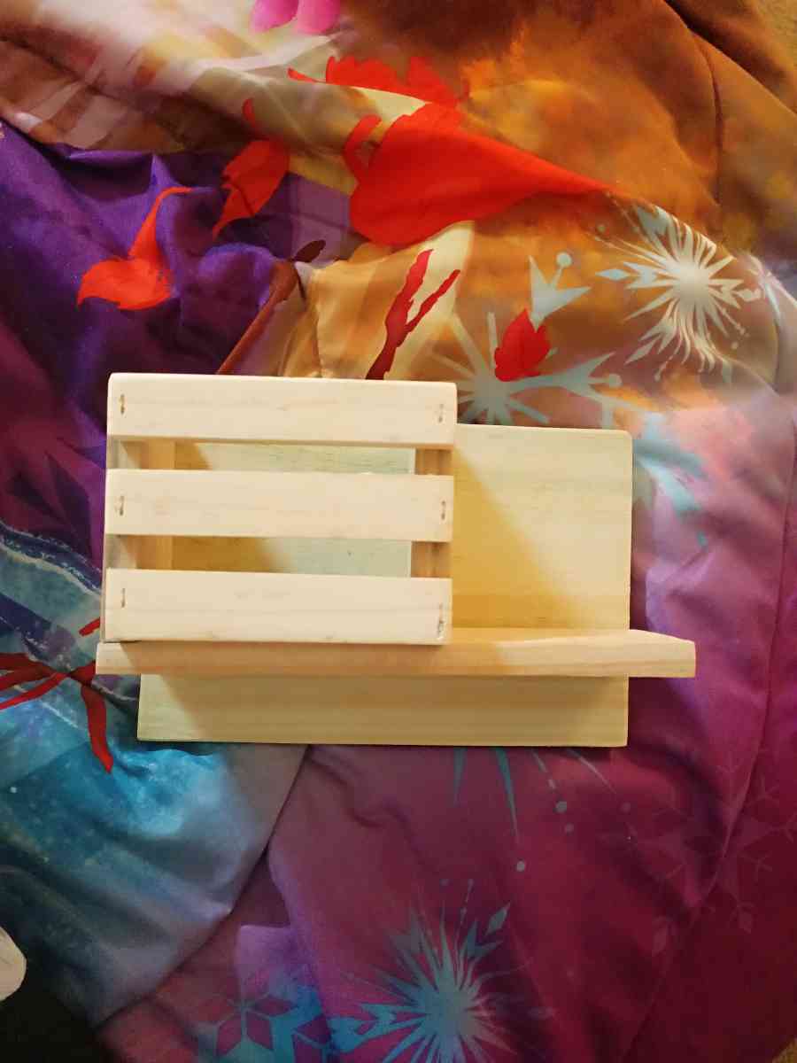 box shelf - Baileyton, Alabama