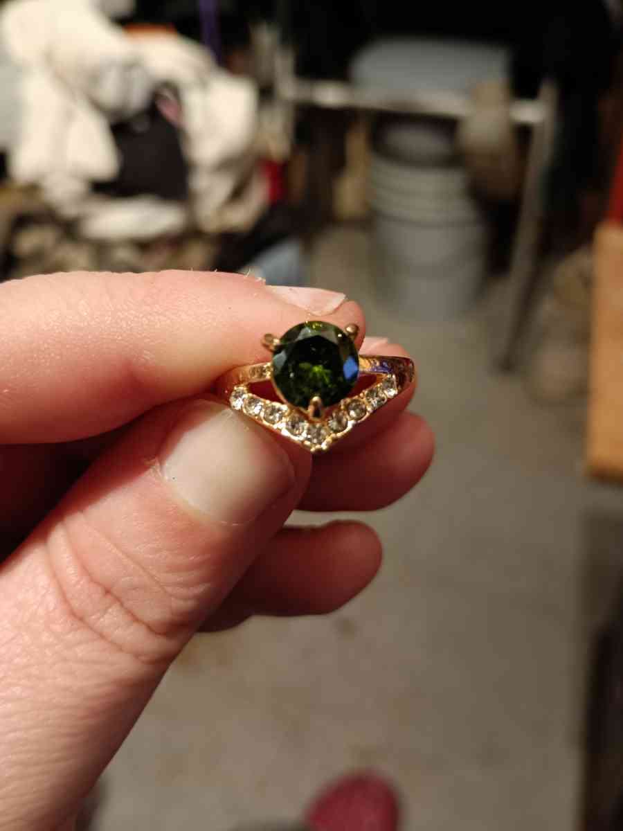 Ladys Rings - Lake City, Florida - FleaMarketBay