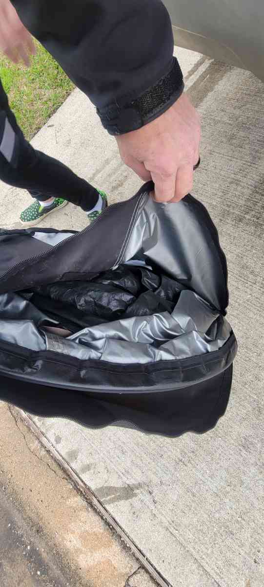 2 seconds pop up tent - Houston, Texas - FleaMarketBay