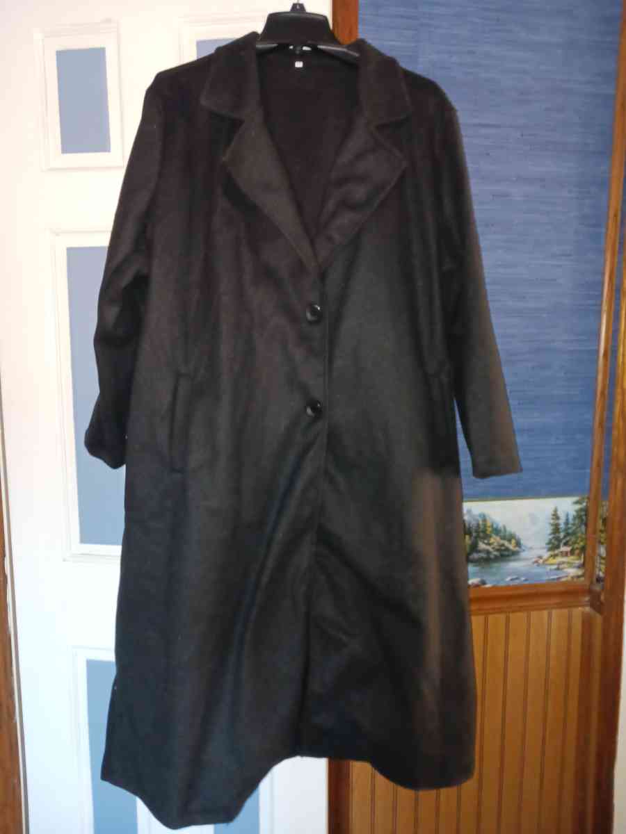 Mens Wool Long Coat - Middleburg, Pennsylvania