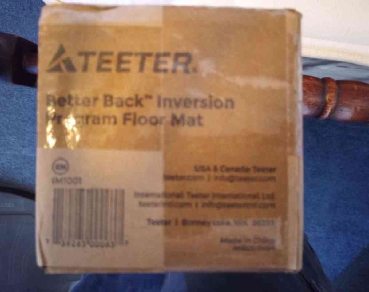 Teeter lx9 inversion table with accessories - Elm City, North Carolina - FleaMarketBay