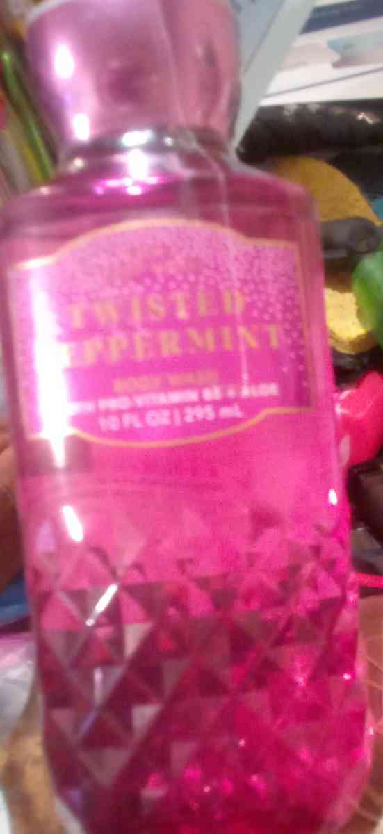 all different kinda sizes body sprays - San Bernardino, California - FleaMarketBay