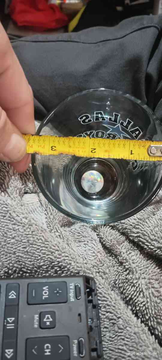 Collectable Dallas Cowboys 1 pint Glass - Philadelphia, Pennsylvania - FleaMarketBay