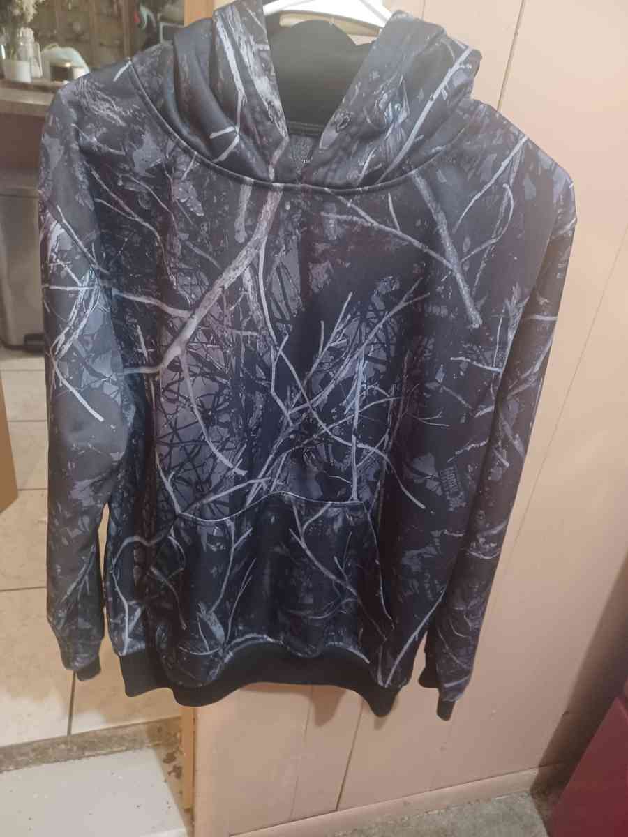 moonshine hoodie size medium - Warriors Mark, Pennsylvania