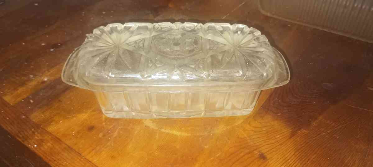Pyrex bowls and other Pyrex baking dish - Suwannee, Florida - FleaMarketBay