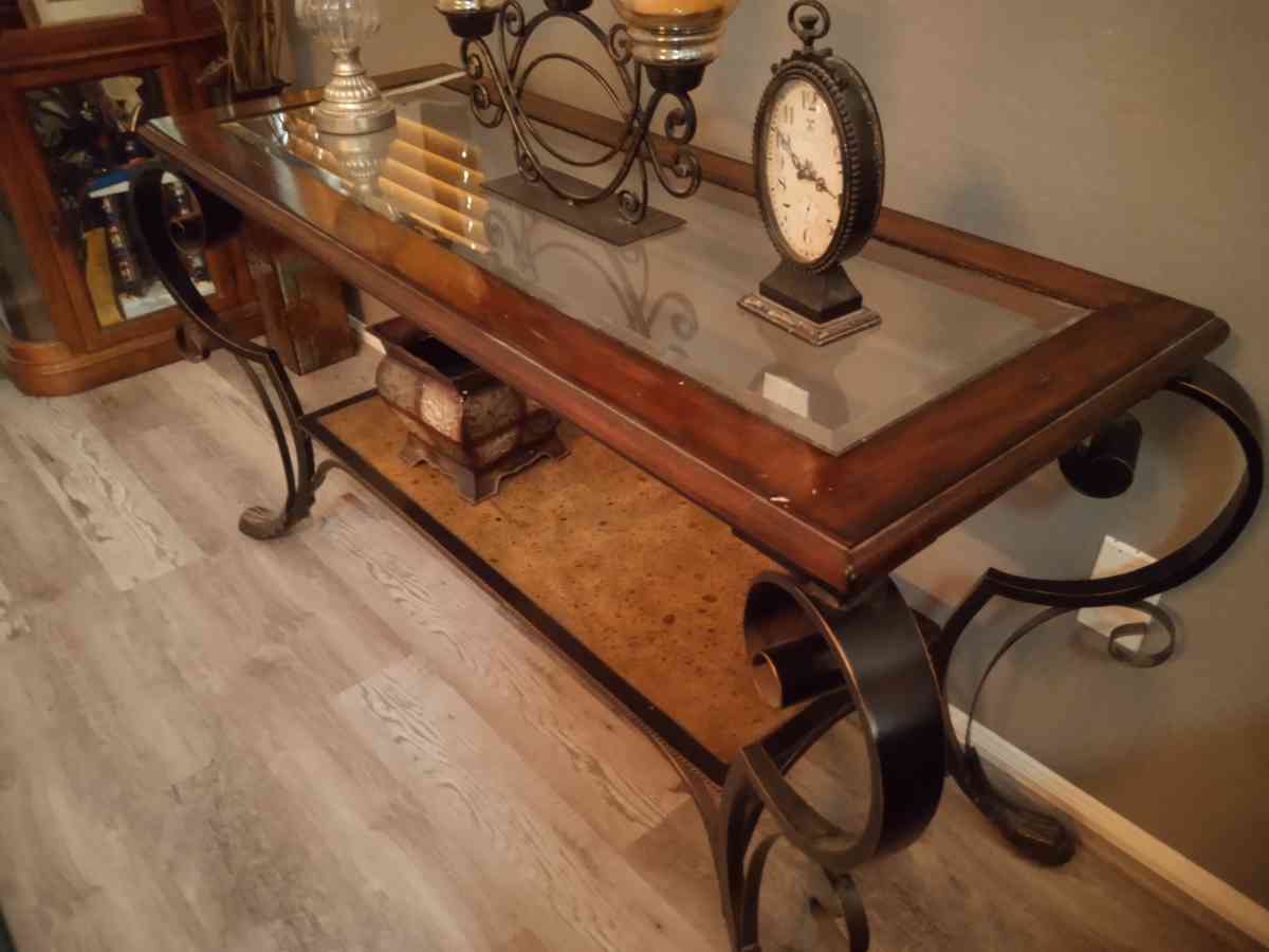 Table Set - Alpine, Arizona - FleaMarketBay