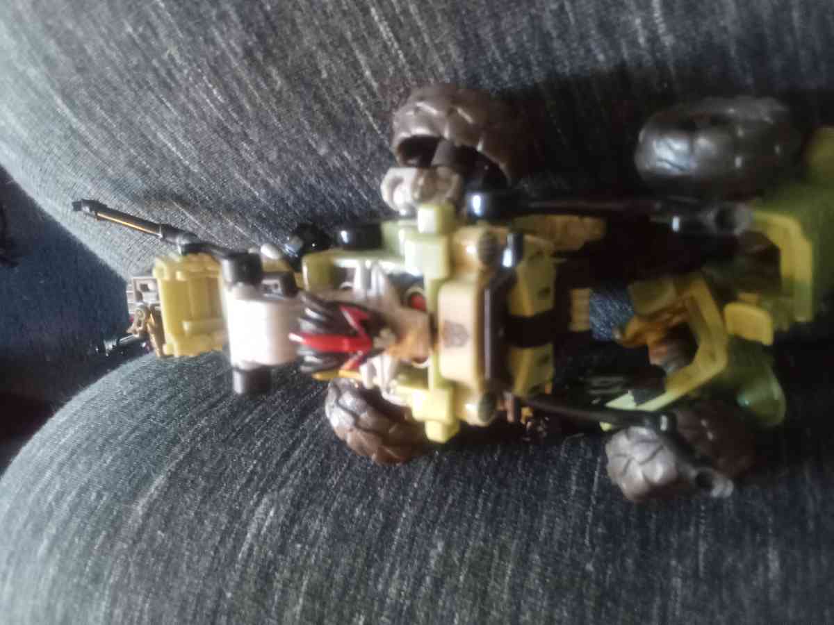 4 Transformers - Ontario, New York - FleaMarketBay