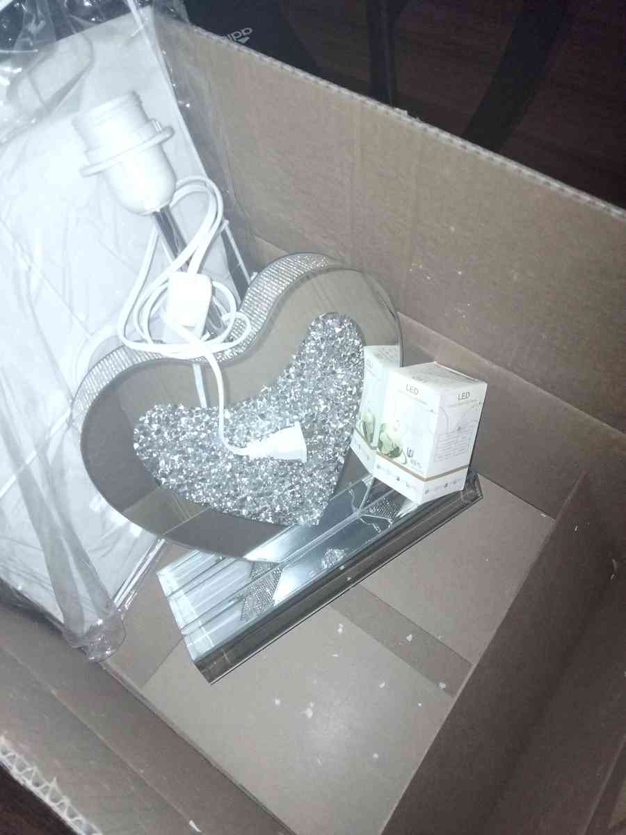 2 diamond crushed lamps new - Oklahoma City, Oklahoma