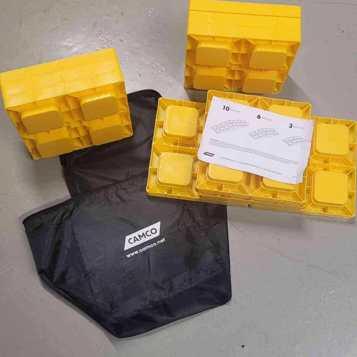 Camco RV Leveling Blocks - Longview, Washington - FleaMarketBay