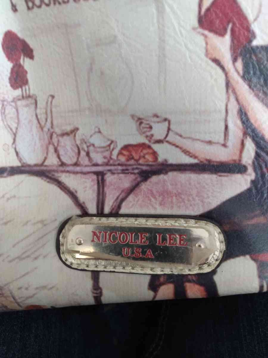 2 Nicole Lee bags - Cincinnati, Ohio - FleaMarketBay