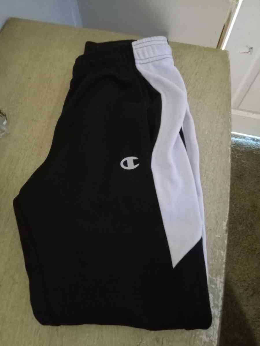 Mens Small Champion Fleece Joggers - Croydon, Pennsylvania