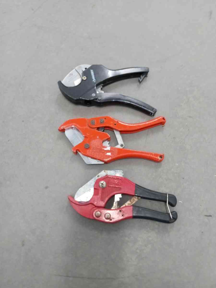 lot of 3 ratcheting Husky Orbit Merry falls - Adelanto, California - FleaMarketBay