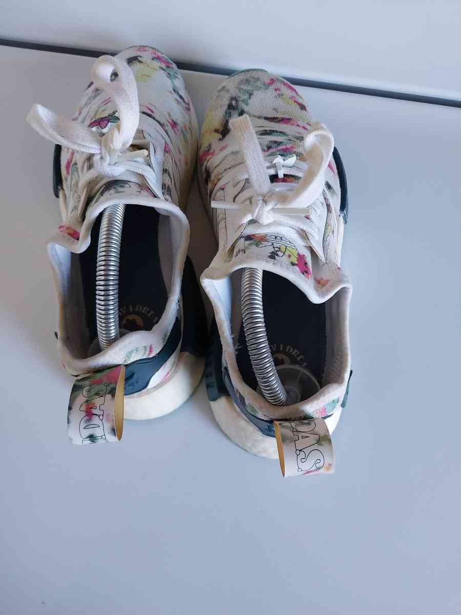 Adidas nmd water color - Mount Orab, Ohio - FleaMarketBay