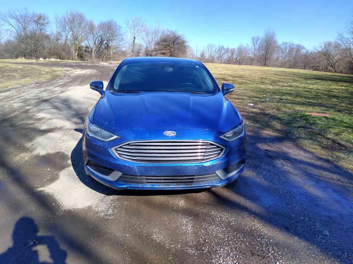 2018 Ford Fusion Se - Redford, Michigan - FleaMarketBay