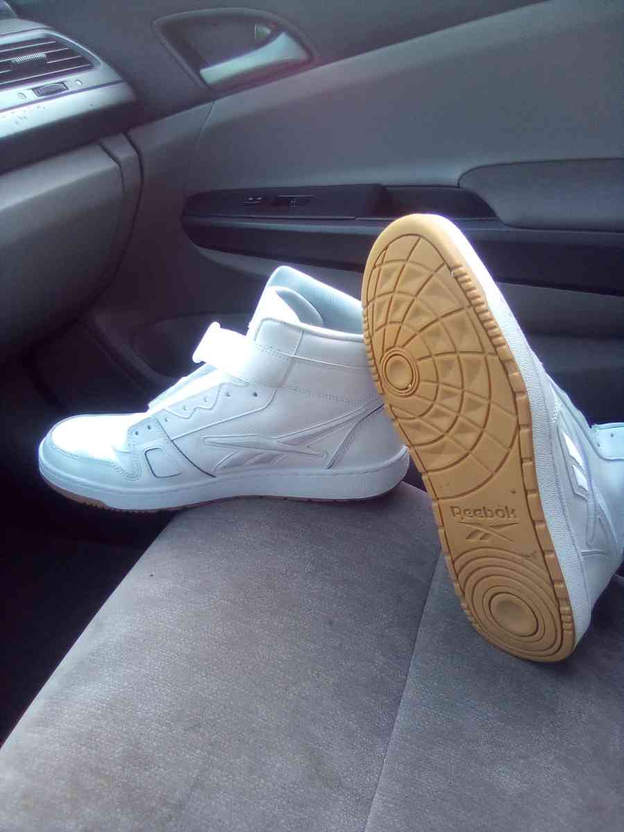 Mixed Athletic Shoes size 11 - Wilson, North Carolina - FleaMarketBay