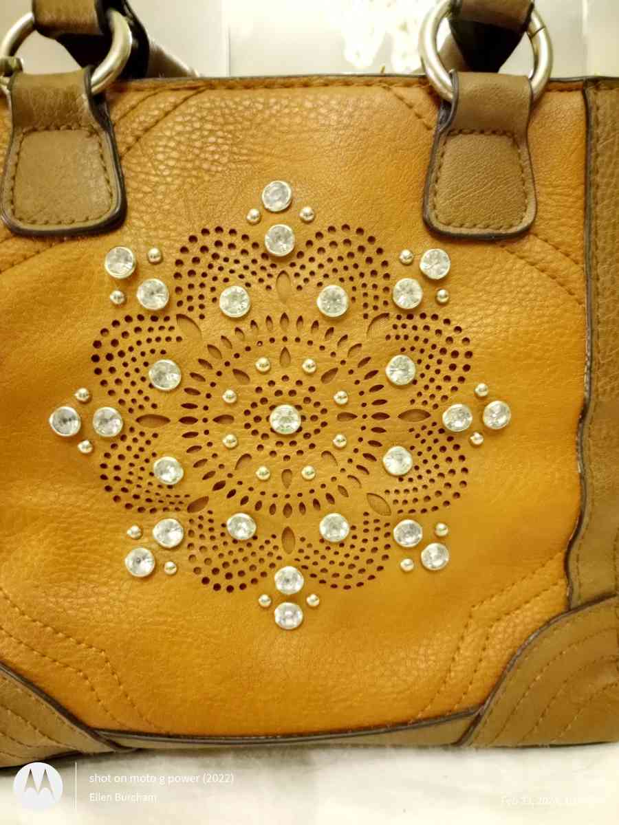 No Name - Salisbury, North Carolina - FleaMarketBay