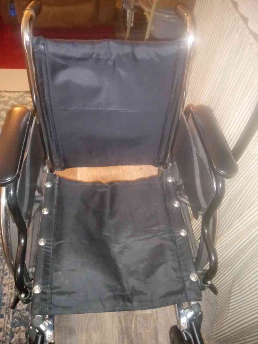 Whellchair - Park Hills, Missouri - FleaMarketBay