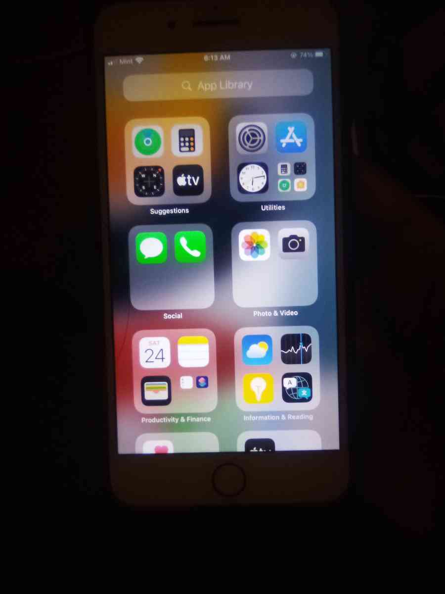 Apple iPhone 7 plus - Wausaukee, Wisconsin - FleaMarketBay