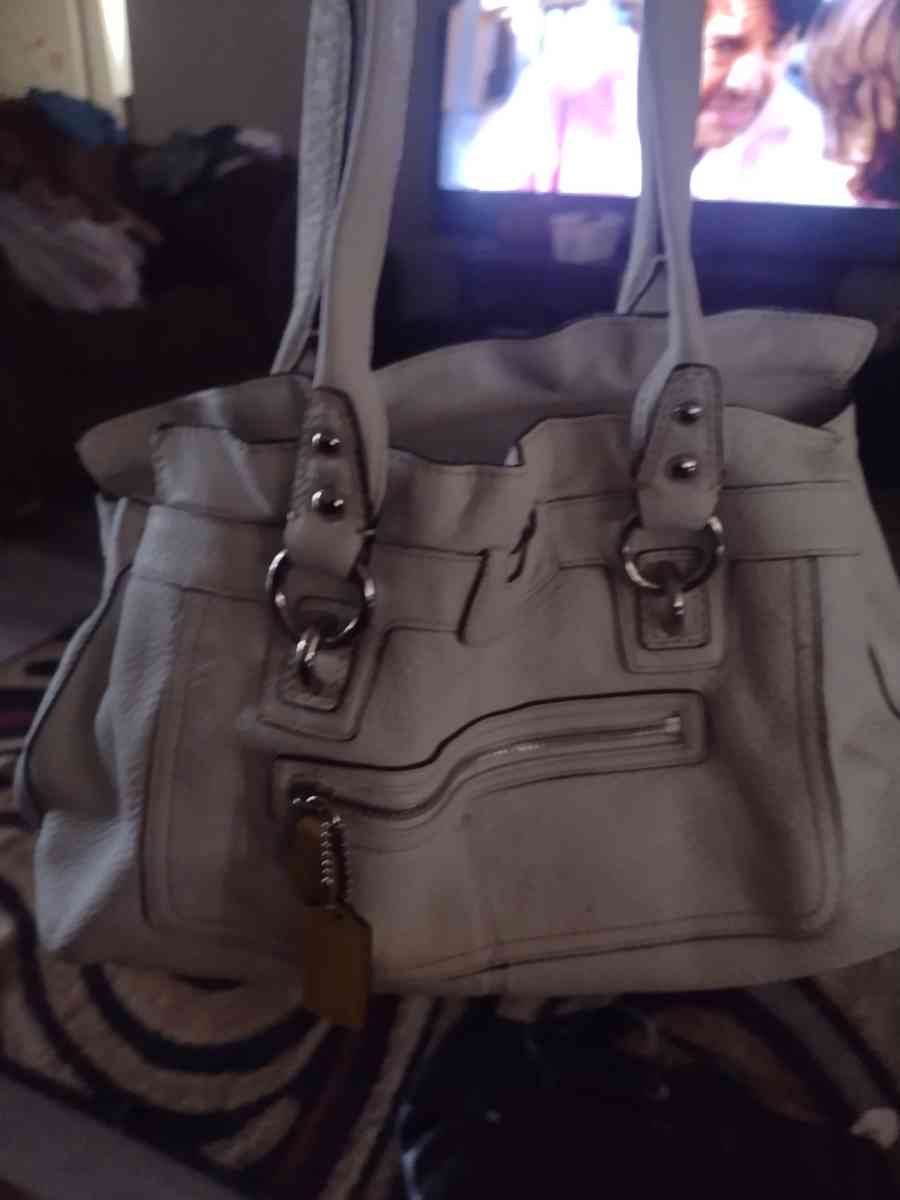 Purses - San Antonio, Texas - FleaMarketBay