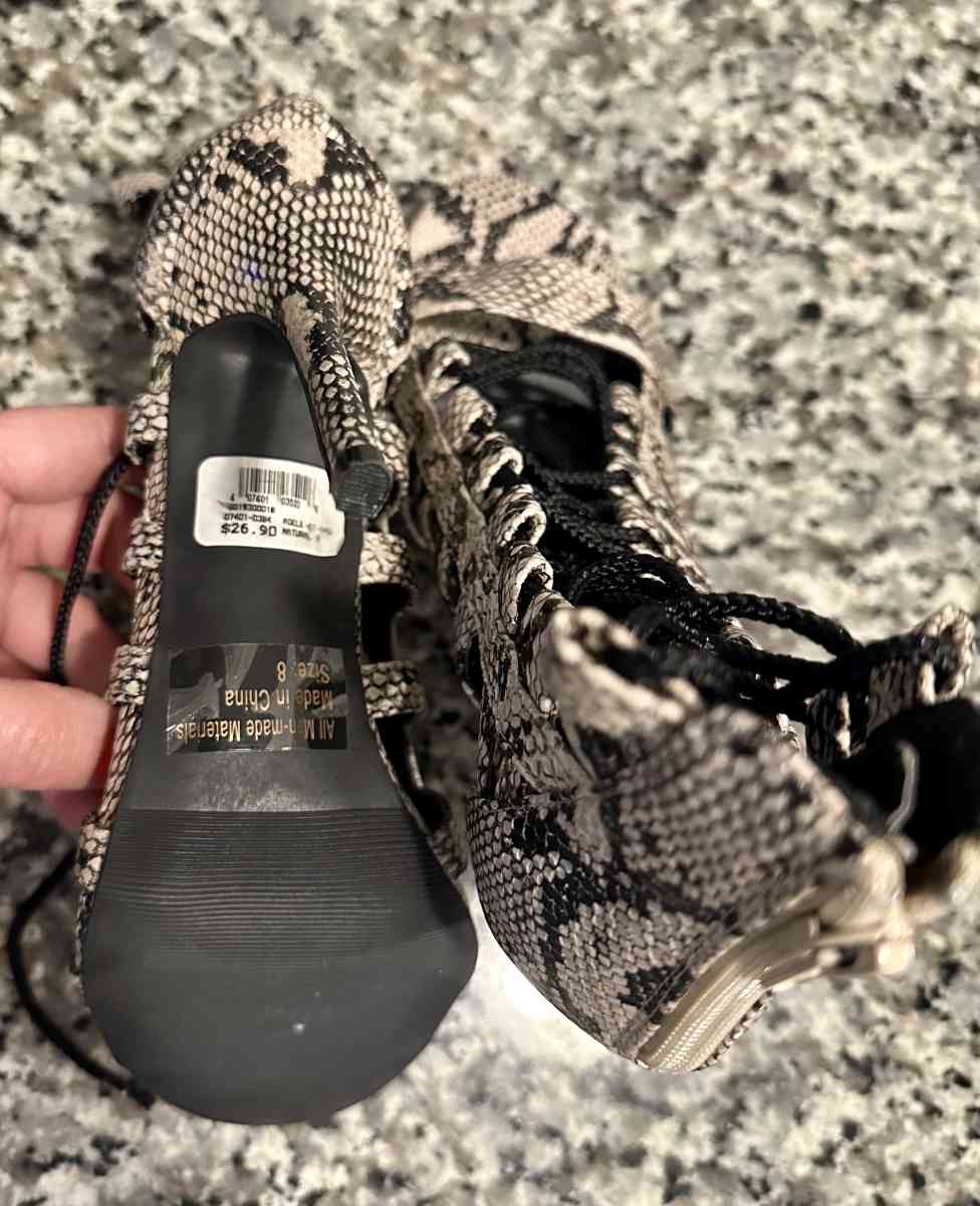 womens high heels - Jacksonville, Florida - FleaMarketBay