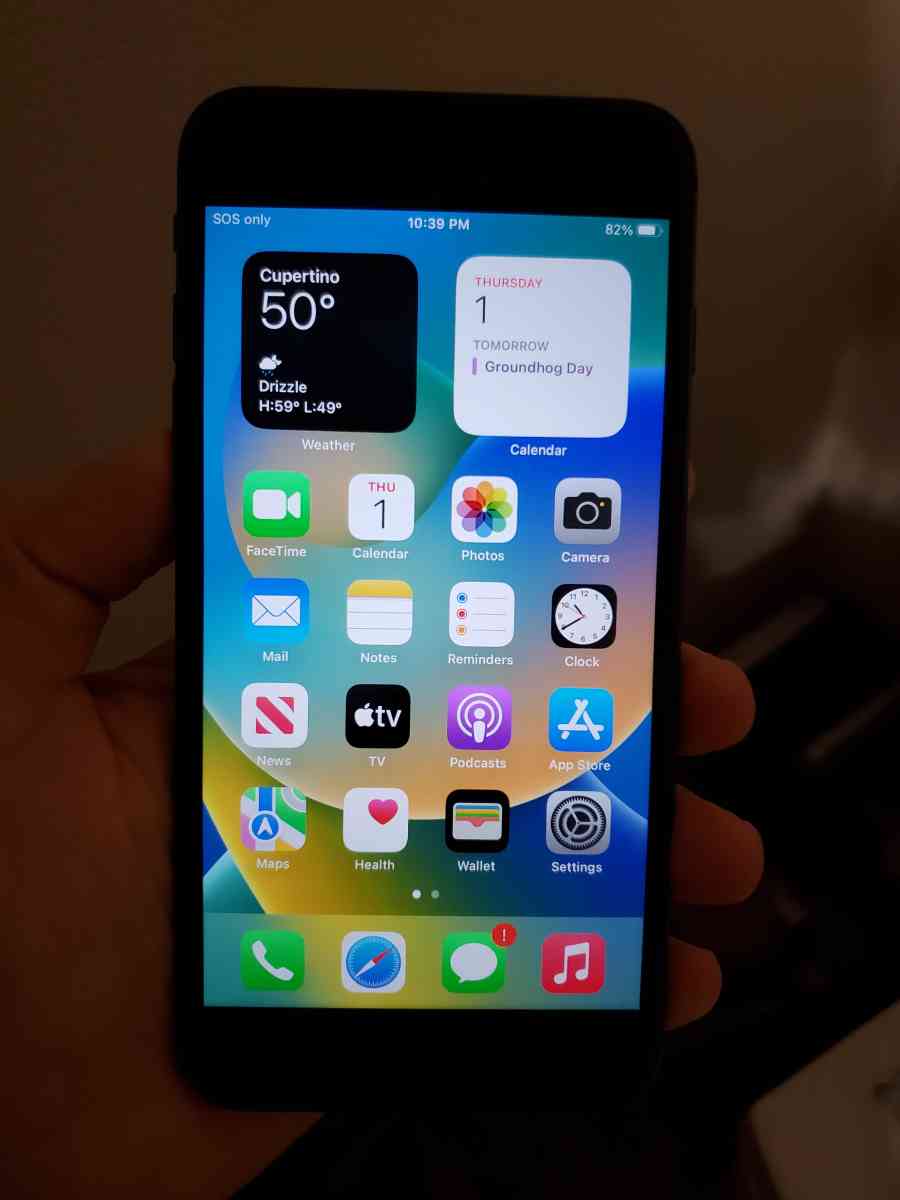 Iphone 8 - Turlock, California - FleaMarketBay