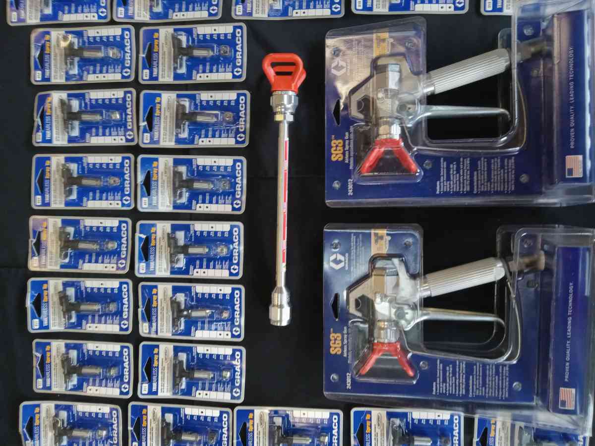 Painter Spray Guns and Spray tips - Long Beach, Mississippi - FleaMarketBay