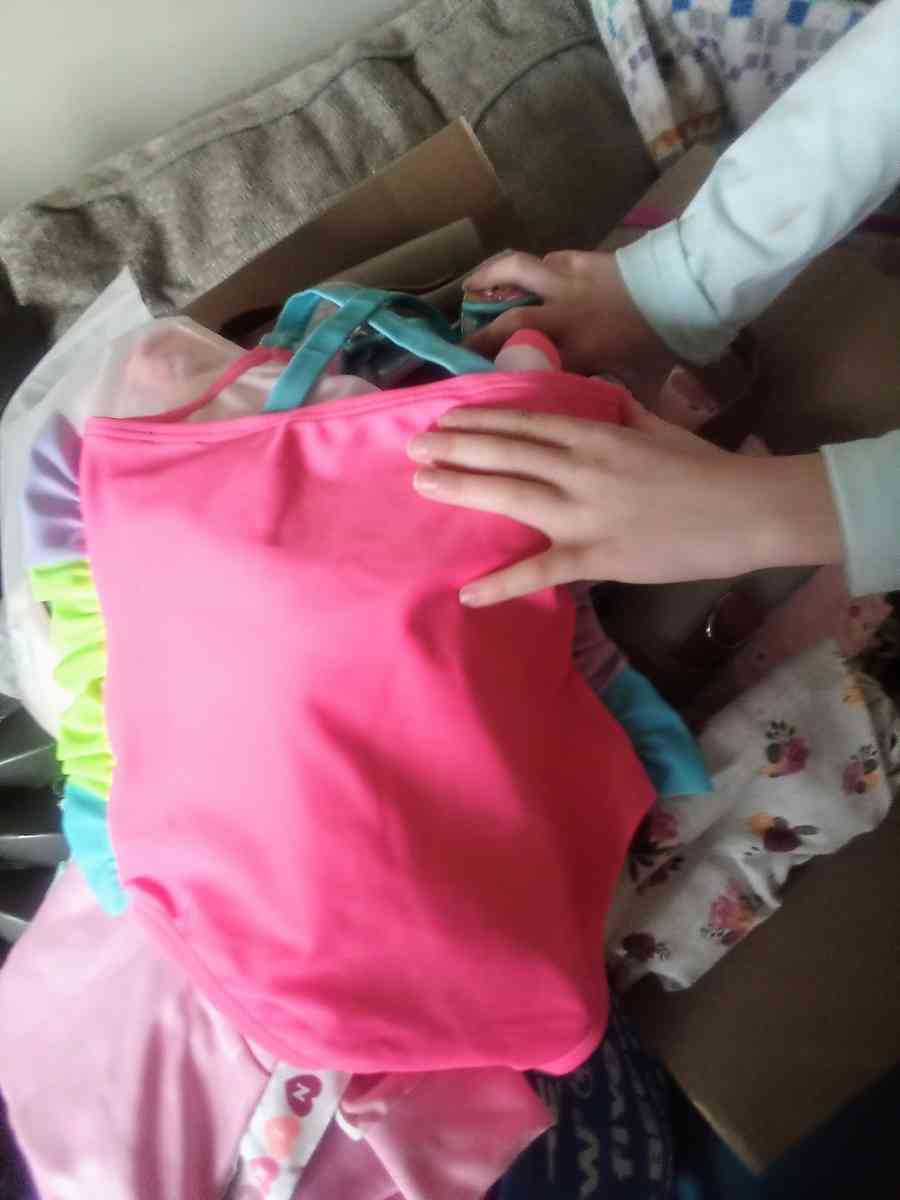 2 Toddlers Bathing suits - Ontario, New York - FleaMarketBay