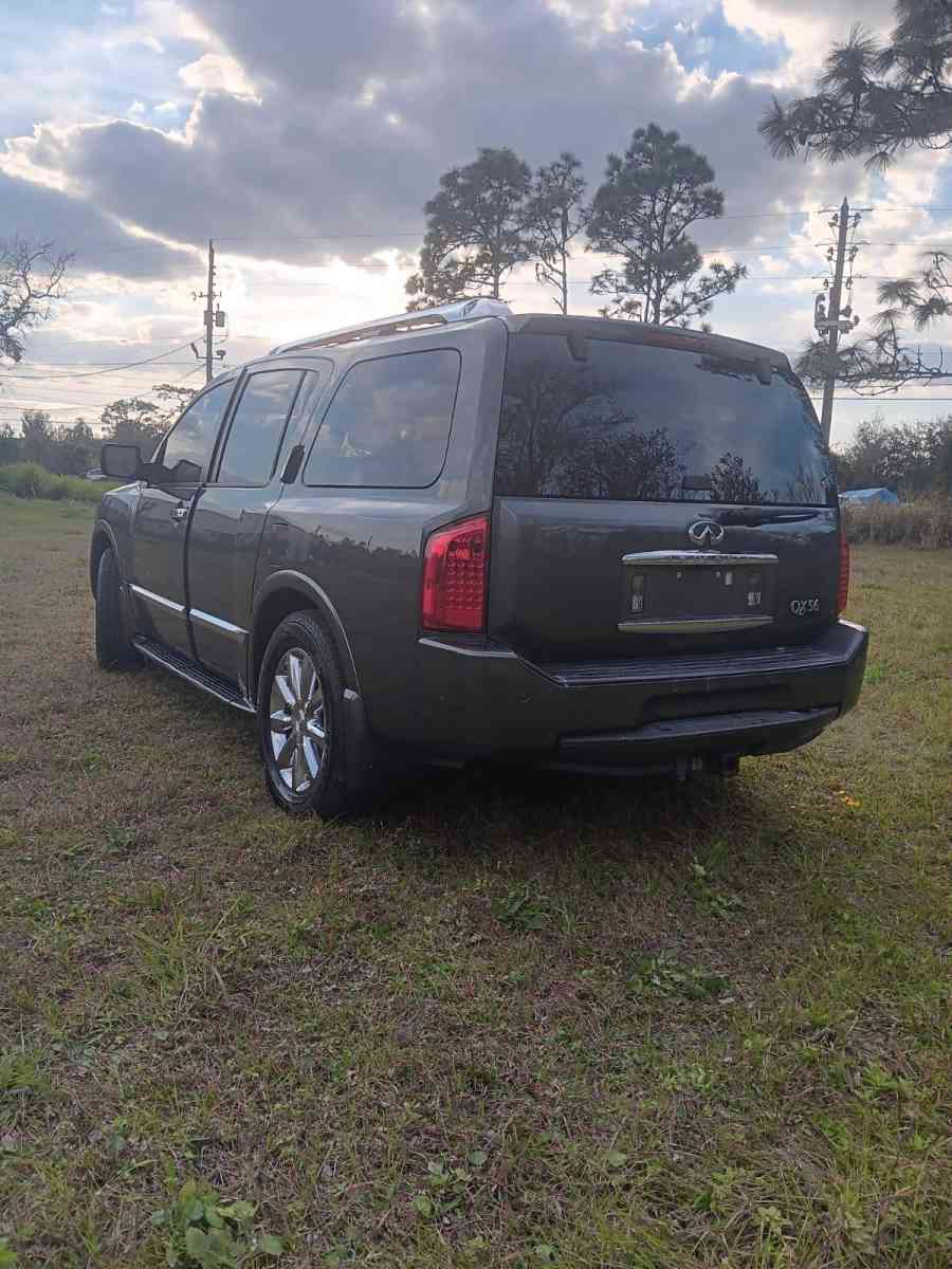 Infiniti QX56 4x4 2008 - Orlando, Florida - FleaMarketBay