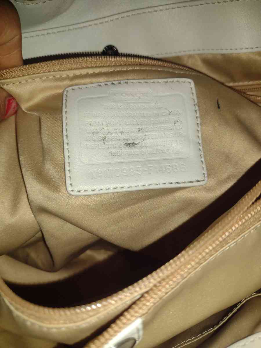 Purses - San Antonio, Texas - FleaMarketBay