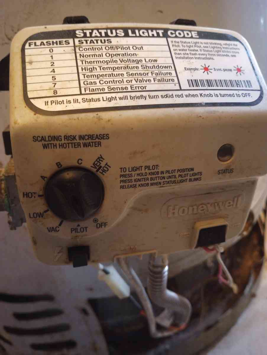 Hot water tank and Furnace - Detroit, Michigan - FleaMarketBay