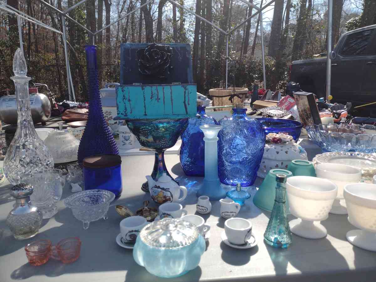 Vintage glass and fine crystal - Carrollton, Georgia - FleaMarketBay