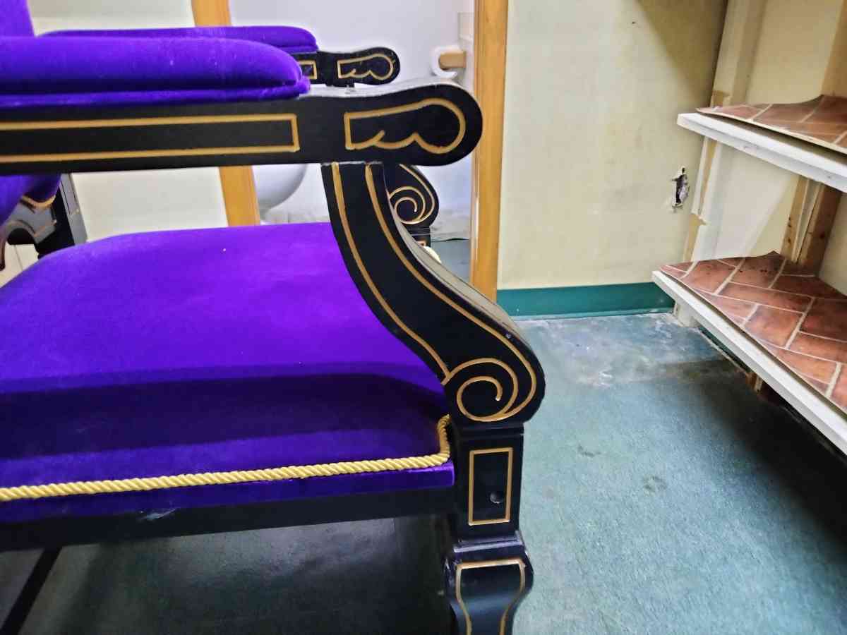 crown Royal chair - Mableton, Georgia - FleaMarketBay