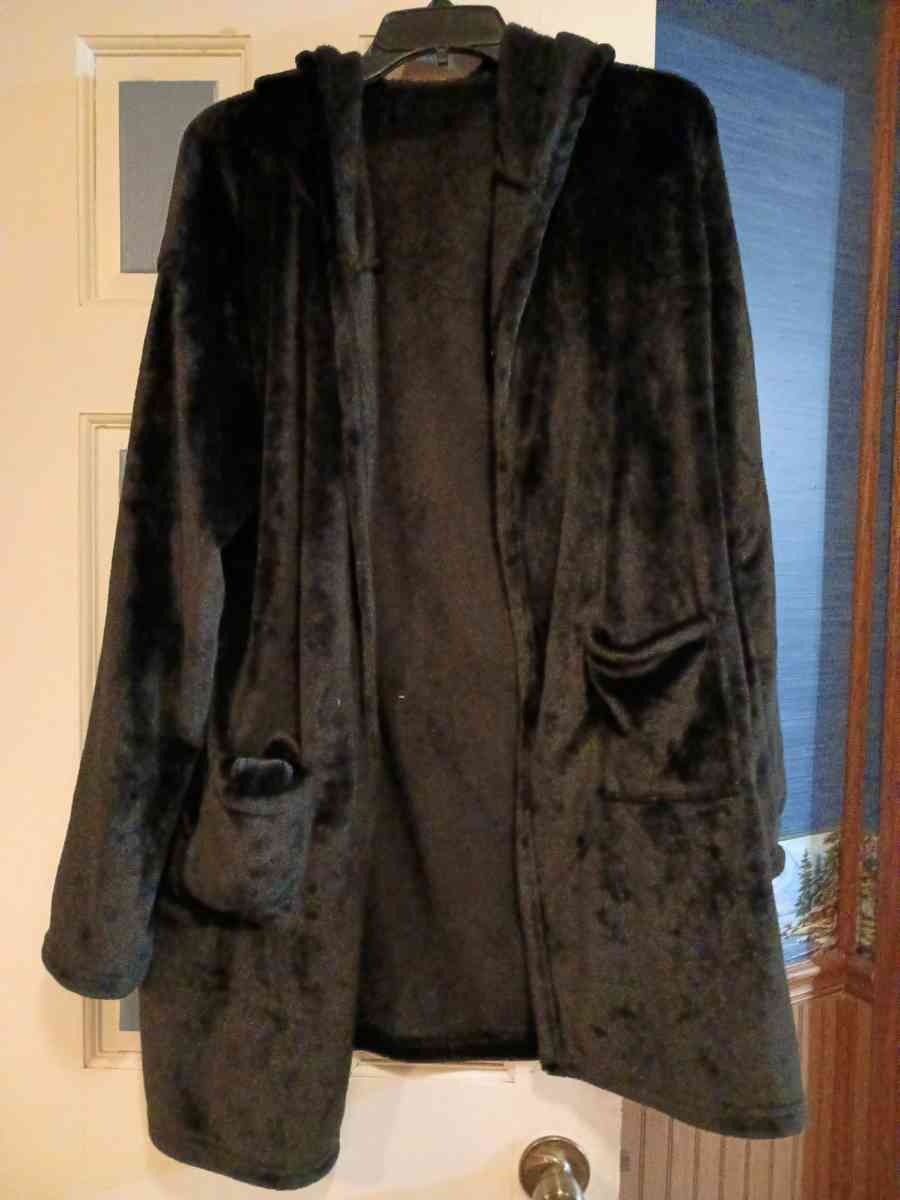 Sweater Coat - Middleburg, Pennsylvania