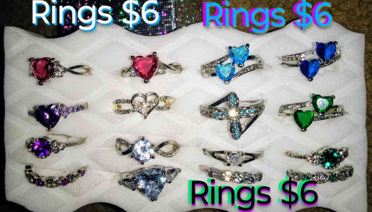 Costume Jewelry and other homemade art - Newberg, Oregon - FleaMarketBay