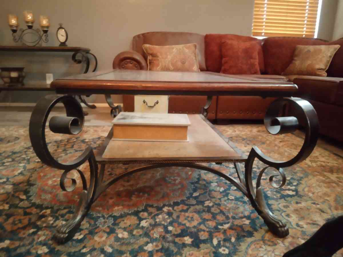 Table Set - Alpine, Arizona - FleaMarketBay